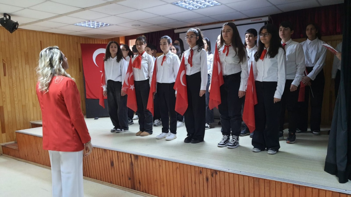 İstiklal Marşı' nın Kabulü ve Mahmet Akif Ersoy Anma Günü